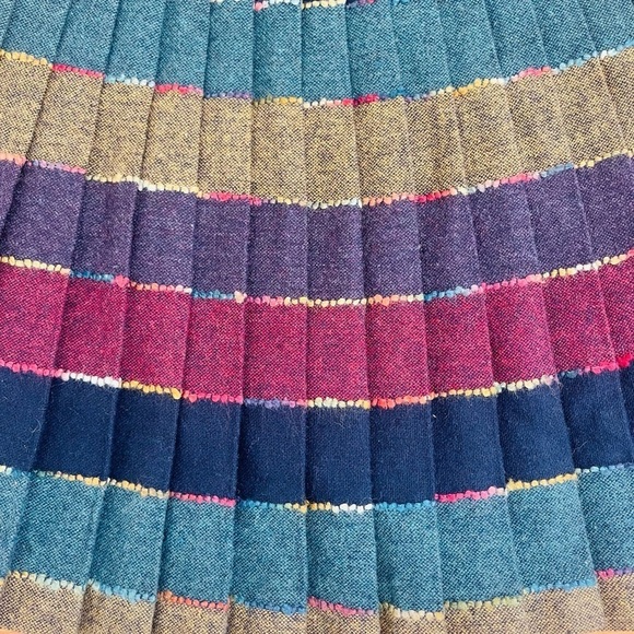 VINTAGE 80s Wool Tweed Rainbow Plaid Pleated Mini Skirt Size XS - Picture 2 of 6